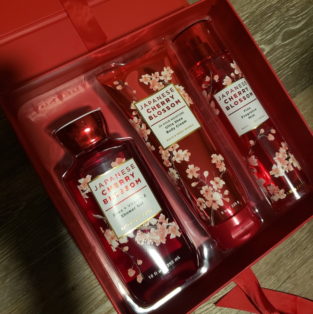 Bath and body works set